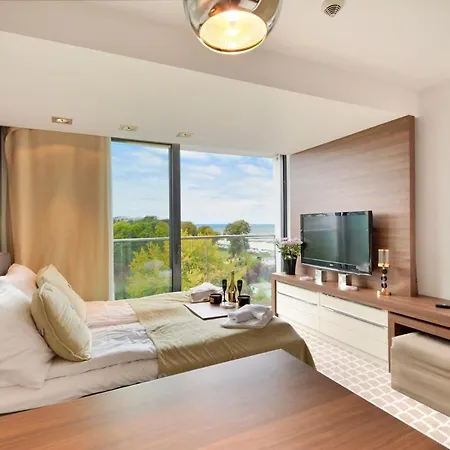 Marine Prywatny Widok Na Morze Basen Sauna Jacuzzi 5 Pietro Apartman Kołobrzeg